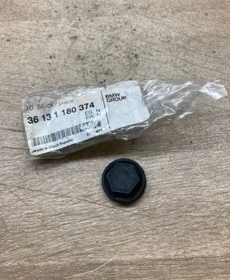 BMW 7 E38 Wheel nut cap/cover 36131180374 1180374