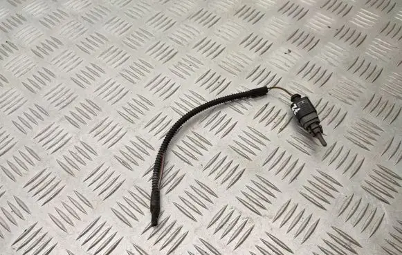 Volkswagen T-Roc Outside/exterior temperature sensor 8Z0820535B