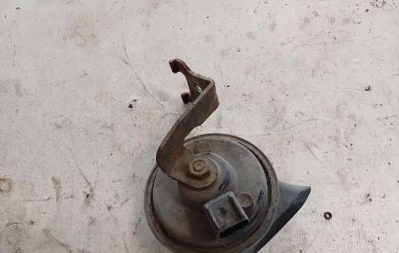 Opel Vectra C Horn signal