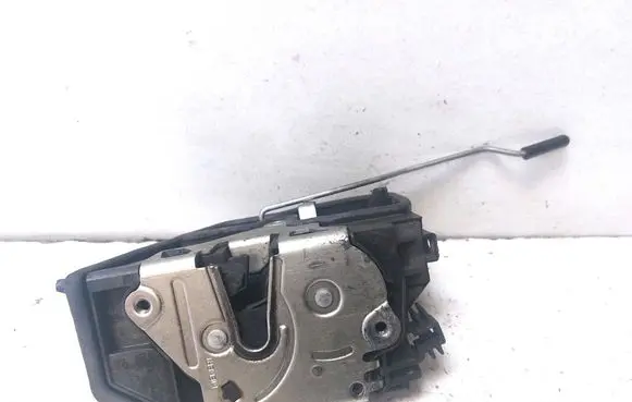 Front door lock