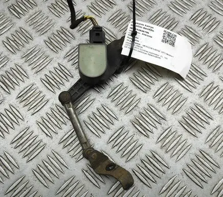 Mercedes-Benz Vito Viano W639 Headlight/headlamp level sensor A9065420118 A6393300774