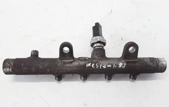 Renault Megane III Fuel main line pipe 8200704217