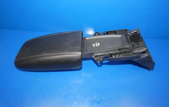 Volvo V40 Armrest 