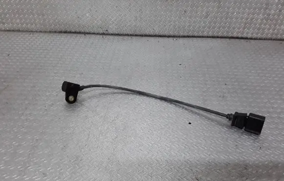 Volkswagen Polo IV 9N3 Camshaft position sensor 045906433