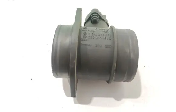 Volkswagen Golf V Mass air flow meter 038906461B