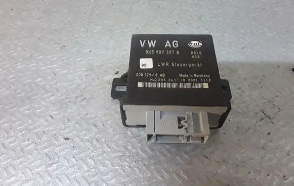 Audi A5 8T 8F Light module LCM 8K5907357B