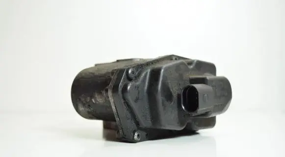 Audi A4 S4 B8 8K Throttle valve 03L131501E