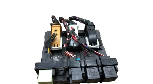 Volkswagen PASSAT B7 Comfort/convenience module 3AA937087B