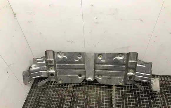 Chevrolet Camaro Heat shield in engine bay 84660767