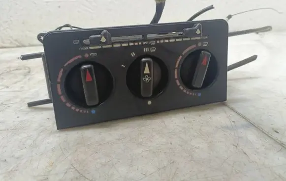 Mercedes-Benz W123 Climate control unit 1238330510