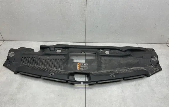 Opel Mokka Radiator trim 95079808