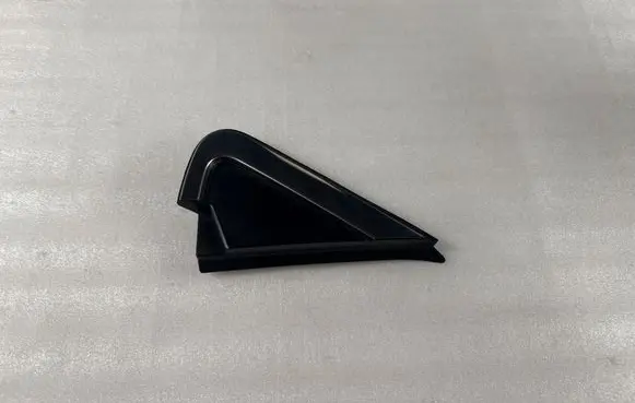 Subaru Ascent Fender end trim 65250XG010