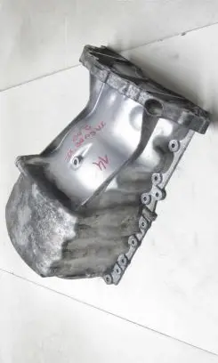 Jaguar XE Oil sump G4D3-6706-AC