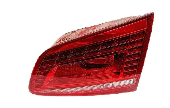 Tailgate rear/tail lights