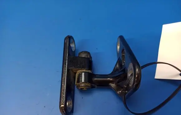 Mercedes-Benz E W211 Front door lower hinge 