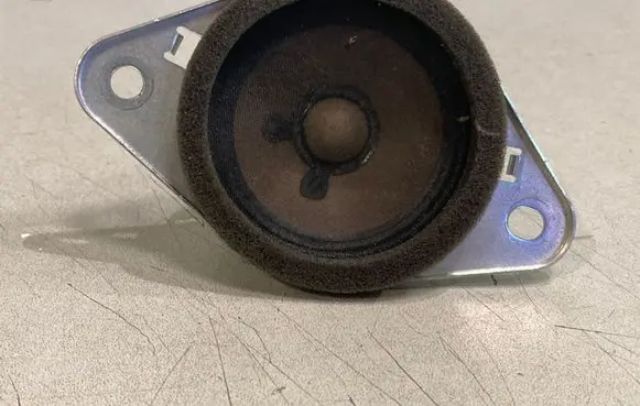 Subaru Legacy Front door high frequency speaker 86301AJ030