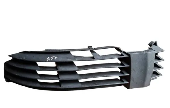 Volkswagen PASSAT B5.5 Front bumper lower grill 3B0853665H