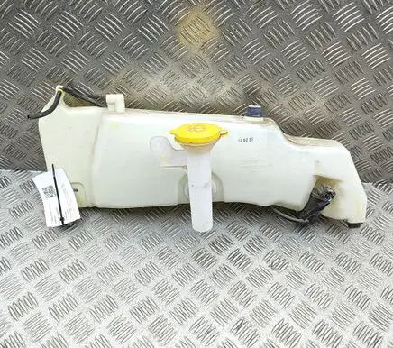 Isuzu D-Max Windshield washer fluid reservoir/tank 8983909623