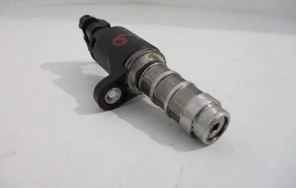 Peugeot 2008 II Camshaft vanos timing valve 9812046280