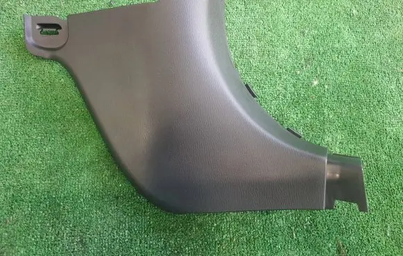 Mazda 3 III Front sill trim cover BHN9-68370
