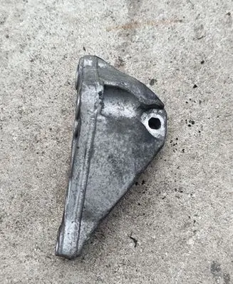 BMW 5 E60 E61 Fuel pump bracket 1351780437601 13517804376 7804376