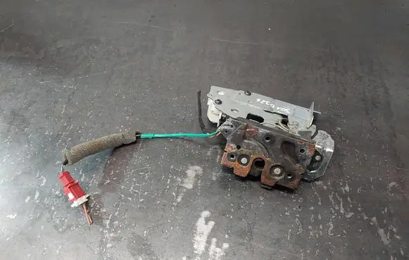 Seat Alhambra (Mk1) Tailgate lock latch 7M4827501C 5M21431C50BA