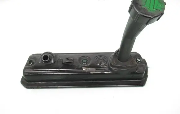 Volkswagen Transporter - Caravelle T4 Rocker cam cover 044115308A