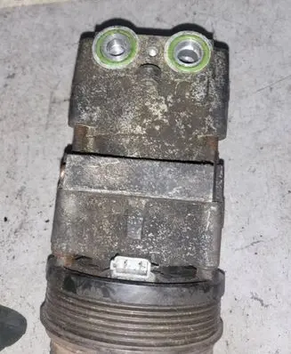 Mazda Tribute Air conditioning (A/C) compressor (pump)