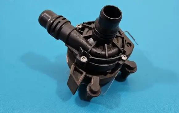 Peugeot 3008 II Electric auxiliary coolant/water pump 0392023426 IMPRK1534412