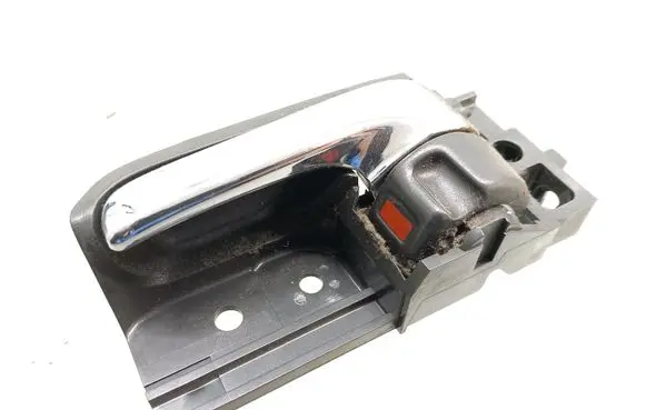 Toyota Avensis T250 Front door interior handle 50594A1