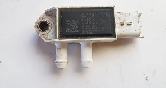 Nissan Navara D23 Air pressure sensor 227701177R