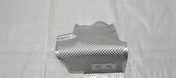 Jeep Grand Cherokee Exhaust heat shield 68211984
