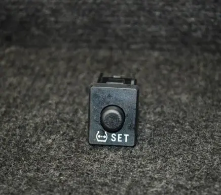 Peugeot 108 Other switches/knobs/shifts 15D084