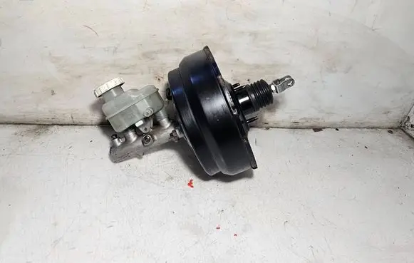 Mitsubishi Lancer Brake booster 86403511