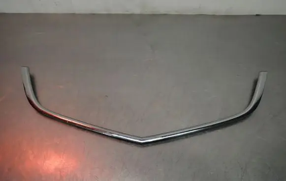 Honda Accord Front bumper upper radiator grill 71122-SEAA-ZZ00