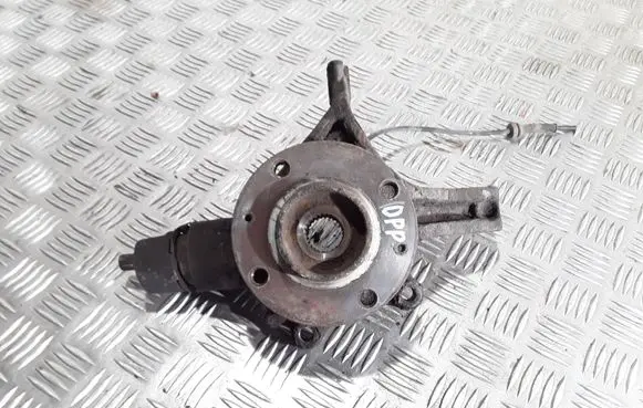 Peugeot 307 Front wheel hub