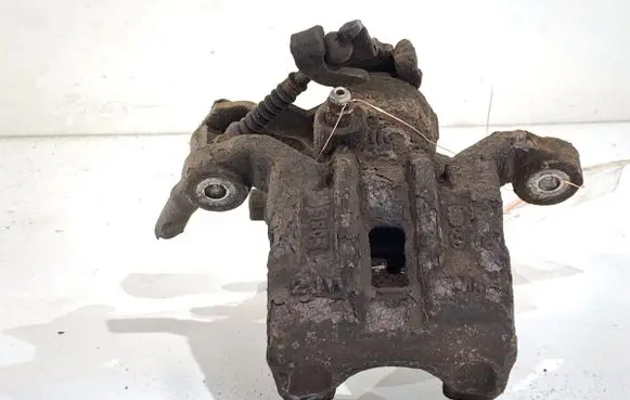 Hyundai ix20 Rear brake caliper 