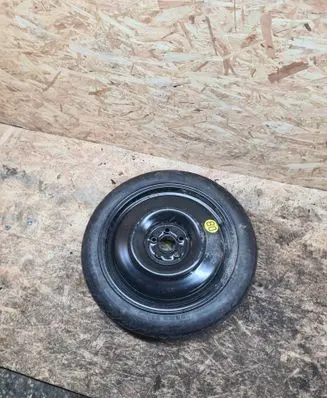 Mercedes-Benz E W211 R17 spare wheel