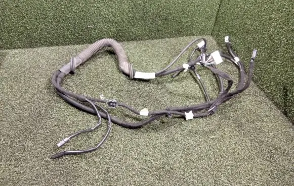Renault Kangoo II Rear door wiring loom 241272345R 8200535266