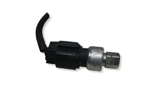 Volvo C30 Air conditioning (A/C) pressure sensor 7S43190594AA