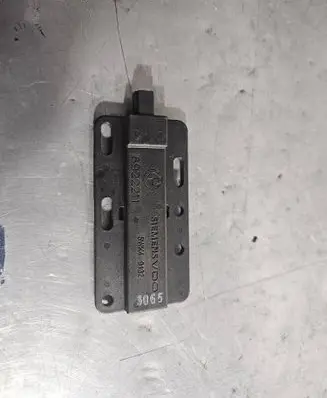 BMW 3 E92 E93 Keyless (KESSY) go control unit/module 6922211