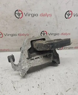 Chevrolet Cruze Engine mount bracket 13248480
