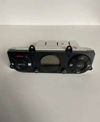 Ford Mondeo Mk III Climate control unit 2S7H14C612AB WDX842833