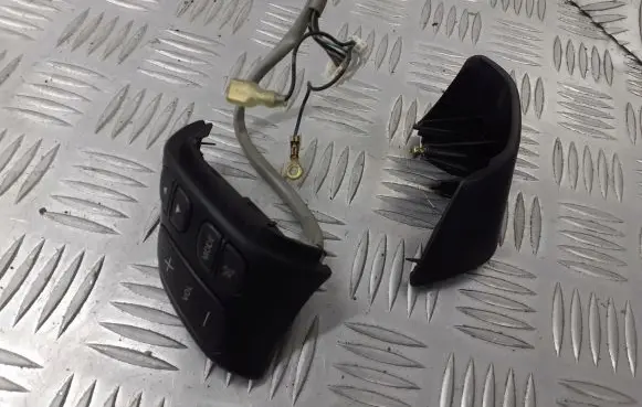 Mazda 5 Multifunctional control switch/knob 153769-LH