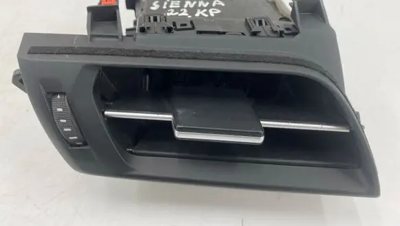 Toyota Sienna XL40 IV Dashboard side air vent grill/cover trim 5565008070