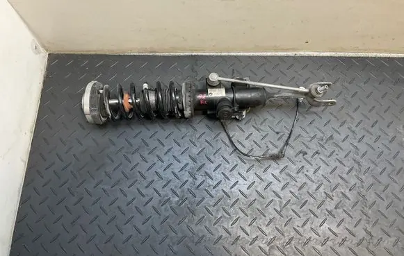 BMW 5 F10 F11 Front shock absorber/damper 6796855 105413100C 6796177