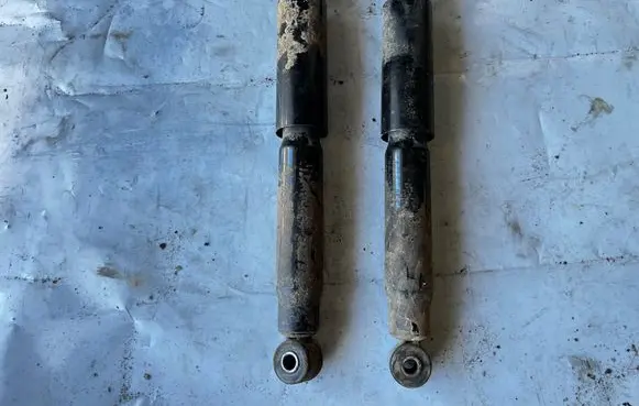 Opel Frontera B Rear shock absorber/damper