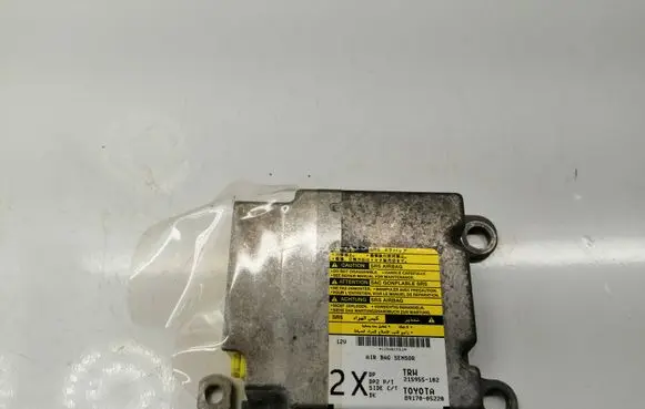 Toyota Avensis T250 Airbag control unit/module 8917005220 215955102
