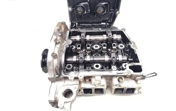 Subaru Outback Engine head T20DRH