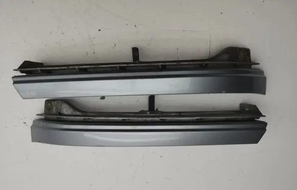 Opel Zafira A Under headlight/headlamp trim 